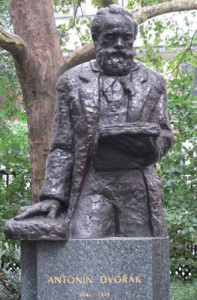 Estatua de Dvorák en Stuyvesant Square Park, Manhattan