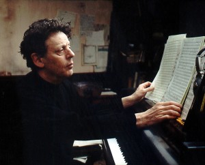 El compositor minimalista Philip Glass