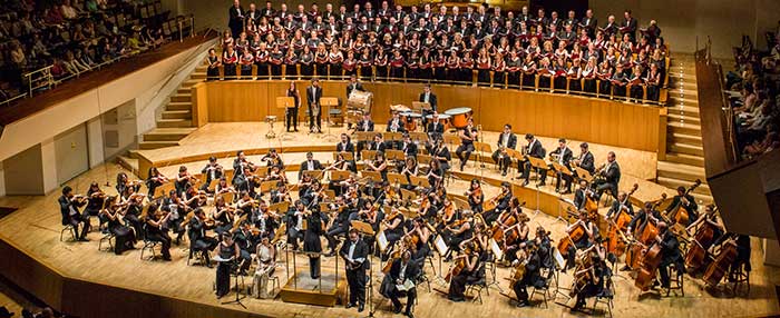 Orquesta Metropolitana y el Coro Talía Fundación Padre Arrupe