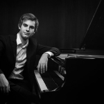 Andrés Navarro debuta en Suiza