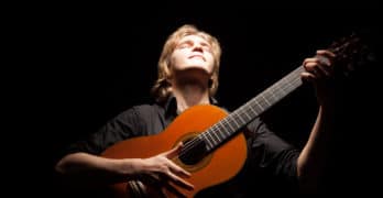 Roman Zorkin gana el Concurso de Guitarra Clasica ‘Ángel Piñero’ 2020