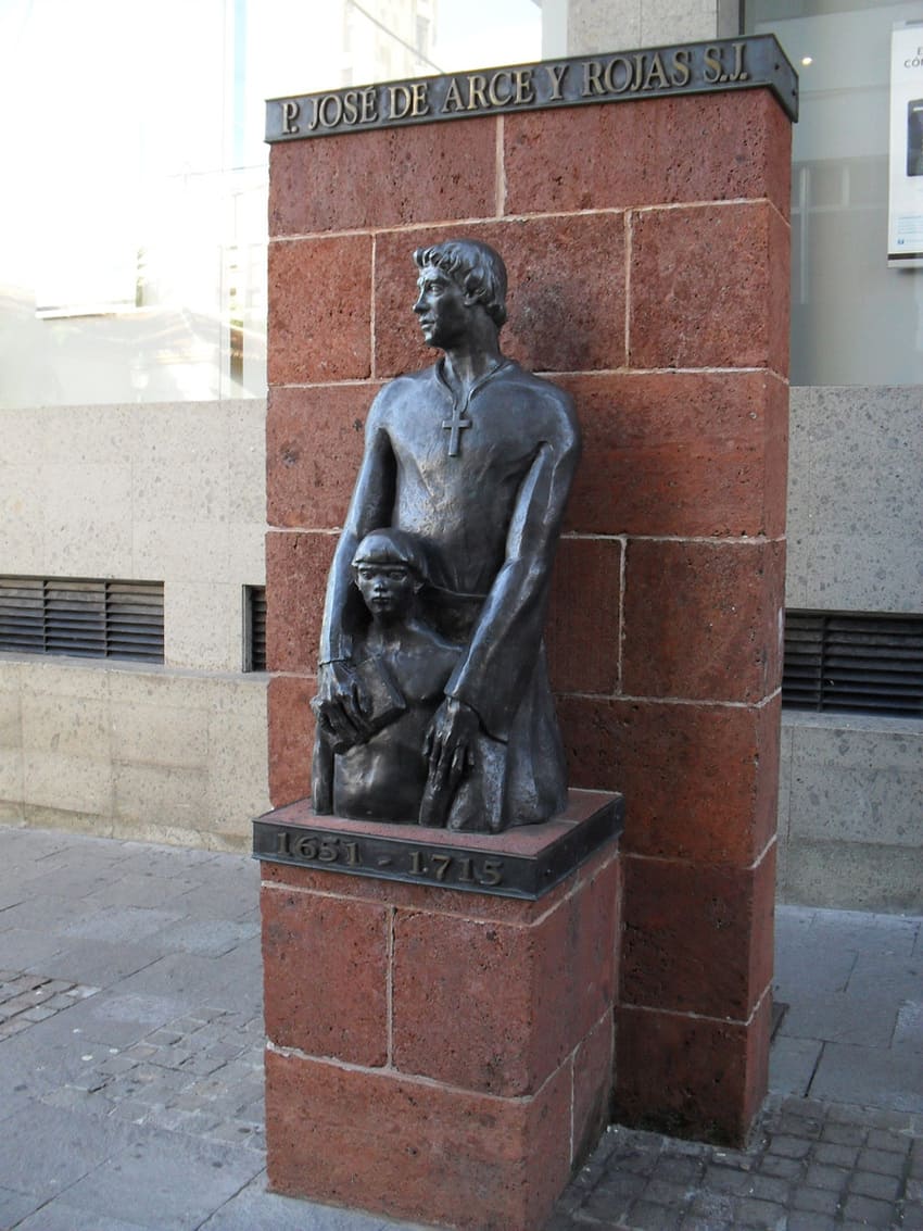 Escultura del padre José de Arce, de Antonio López Pérez