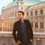 Félix Aradanaz saca nuevo disco y es nominado a los ICMA