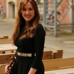 Adriana Zarzuela