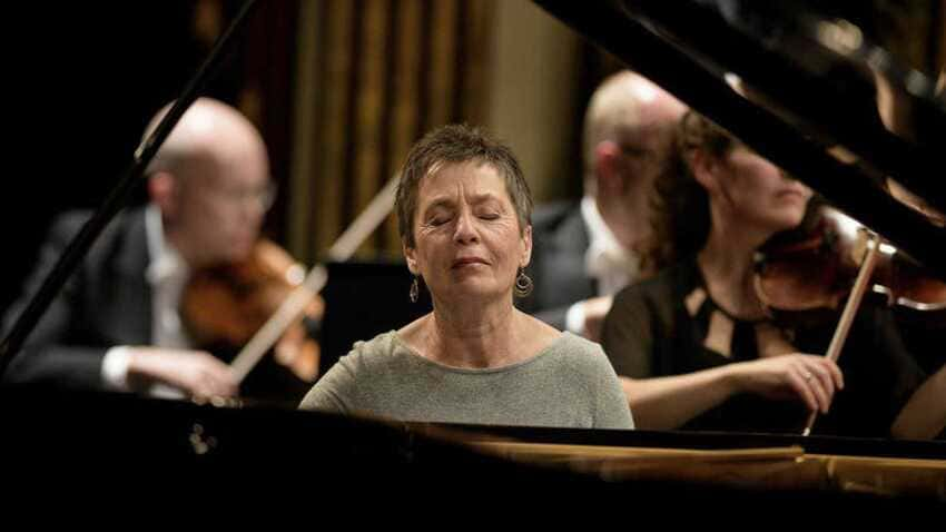 Maria João Pires & Mozart con la OCM en el Palau de la Música Catalana