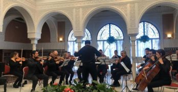 Iberian Sinfonietta canta el 'Cumpleaños feliz'