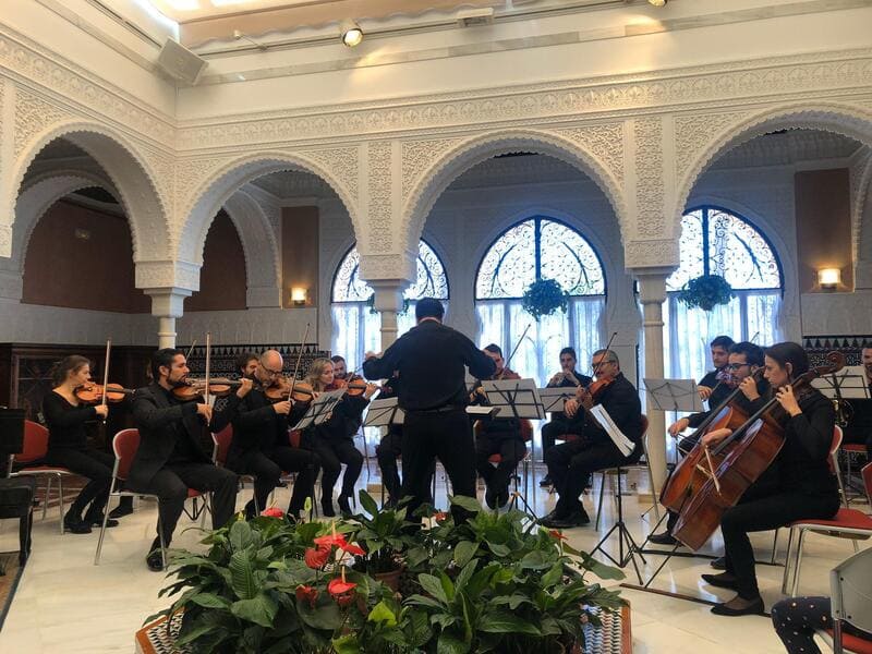 Iberian Sinfonietta canta el 'Cumpleaños feliz'