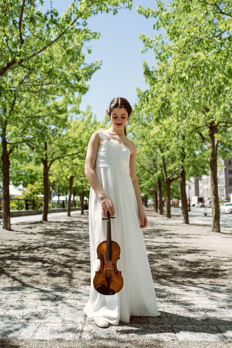 María Dueñas violín