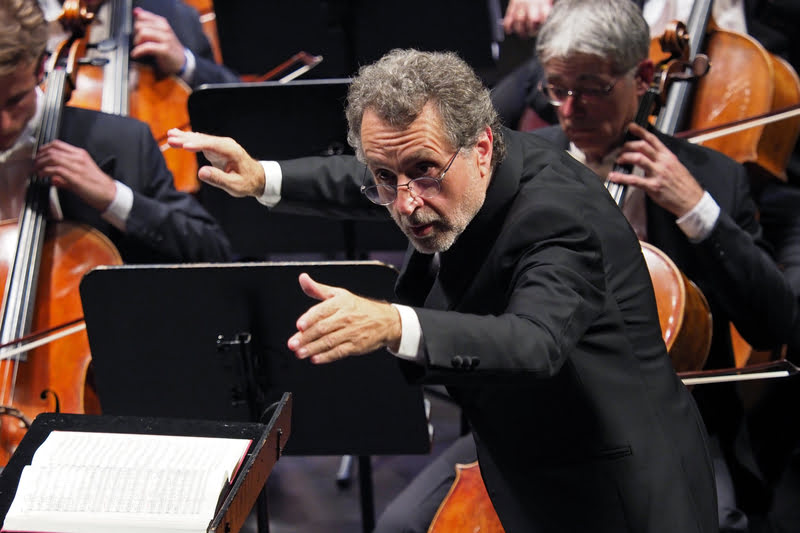 Josep Pons dirige una integral de Mahler ante la ORTVE