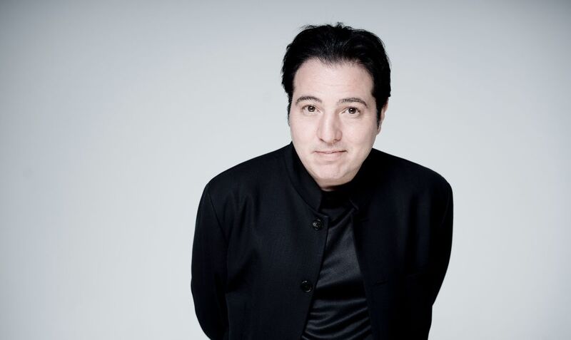 Fazil Say vuelve al Palau de la Música, junto a la OSV