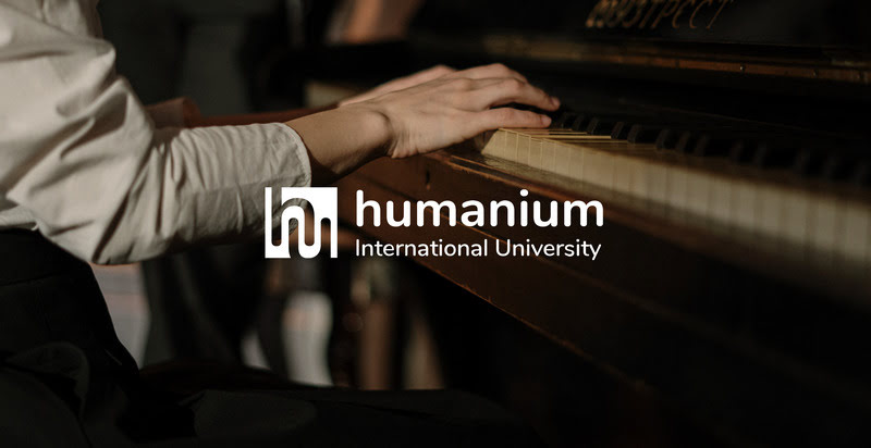 Nace Humanium International University
