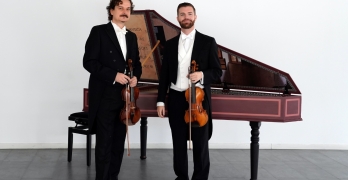 Los violinistas José Manuel Gil de Gálvez y Alejandro Manzano