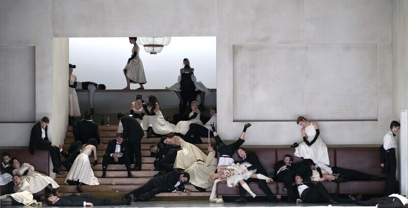 Una coreografía de emociones en el Real: ‘Arabella’