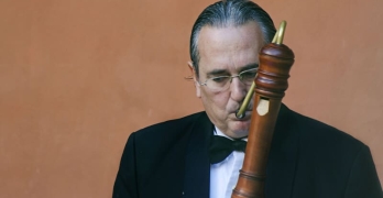 Pedro Bonet hace sonar catorce flautas de pico en Marruecos