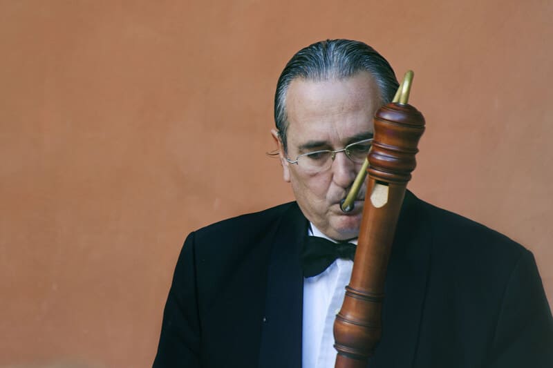 Pedro Bonet hace sonar catorce flautas de pico en Marruecos