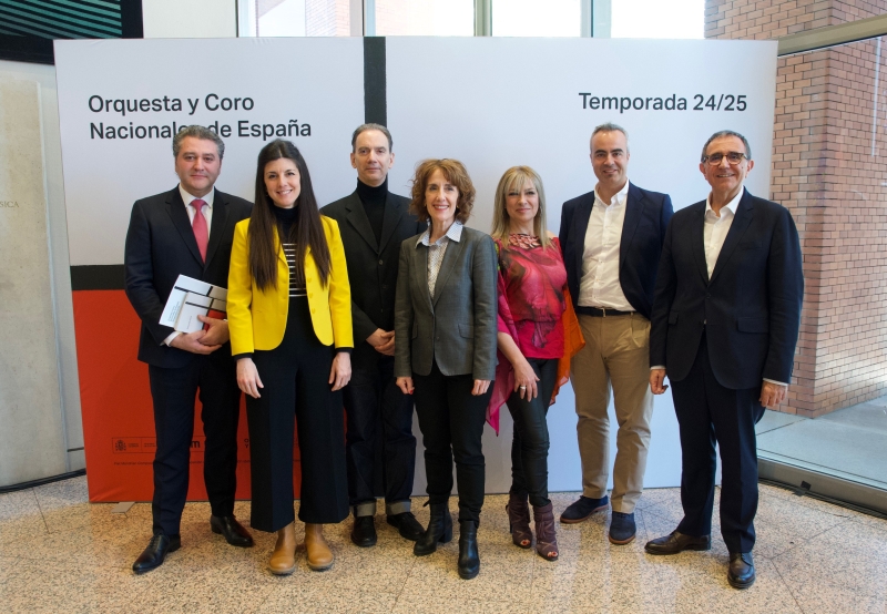 Miguel Ángel Cañamero, Raquel García-Tomás, Manuel Martínez Burgos, Paz Santa Cecilia, Pilar Jurado, Israel López Estelche y Félix Palomero © Rafa Martín