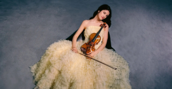 María Dueñas visita el Teatro Monumental con Mendelssohn