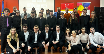 Foto de familia del Concurso Nacional de Música 'Villa de Pedro Muñoz'