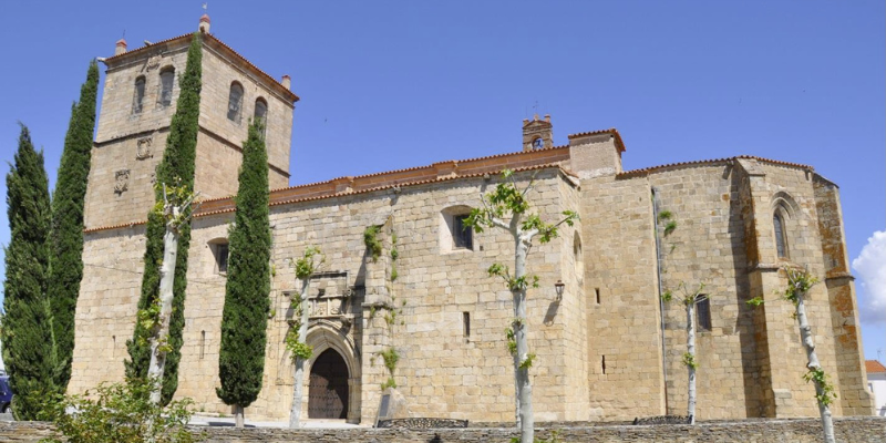 Iglesia de San Pedro de Garrovillas de Alconétar