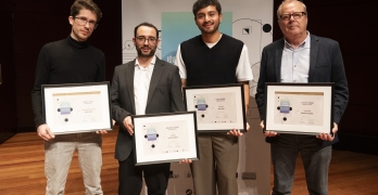 Andrés Poncela, Francisco Domínguez y Leonel Aldino. En sustitución de Rodrigo Ortiz Serrano recoge el premio su padre. © Luis Camacho / Fundación SGAE