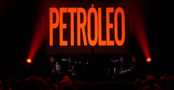 Grupo Enigma, Petróleo © Irene M.