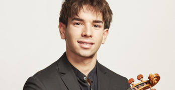 ARIA classics otorga un premio en Intercentros Melómano